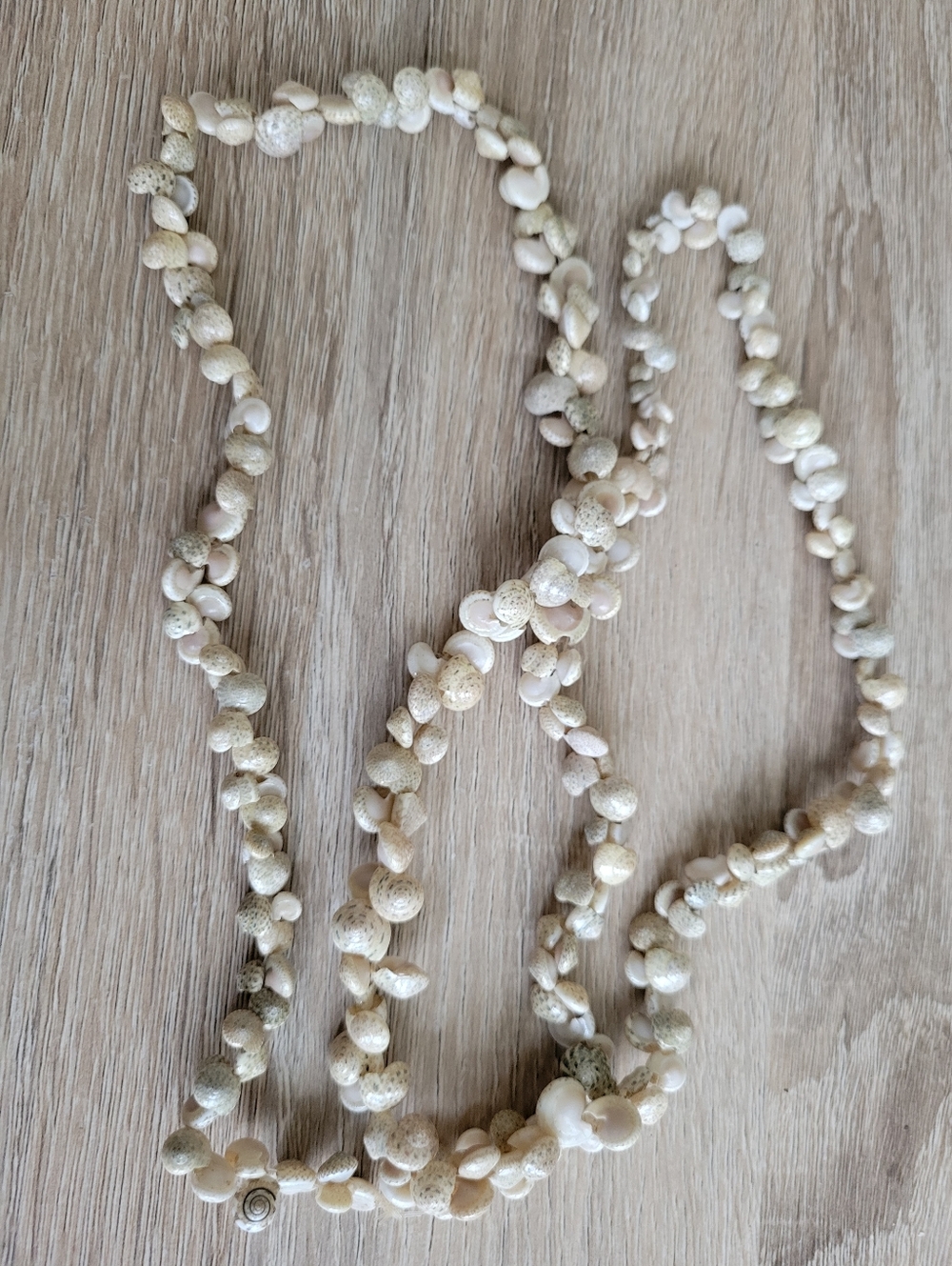 Vintage  Spiral Shell Bead Seashell Necklace Hawaiian Lei 38 In